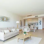 아파트 Snazzy Varandas Do Castelo One Bedroom With Sea View Sleeps 2