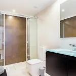 Snazzy Varandas Do Castelo One Bedroom With Sea View Sleeps 2 * 알부페이라