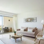 Snazzy Varandas Do Castelo One Bedroom With Sea View Sleeps 2 알부페이라