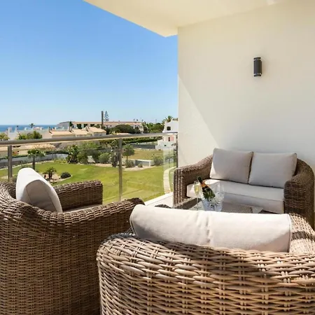 Apartmán Snazzy Varandas Do Castelo One Bedroom With Sea View Sleeps 2 Albufeira